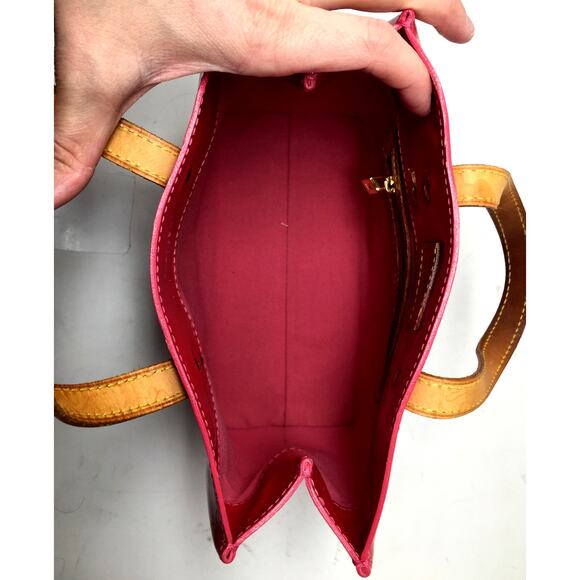 Louis Vuitton Monogram Vernis Reade PM Hand Bag in Red M91088 - Picture 8 of 16